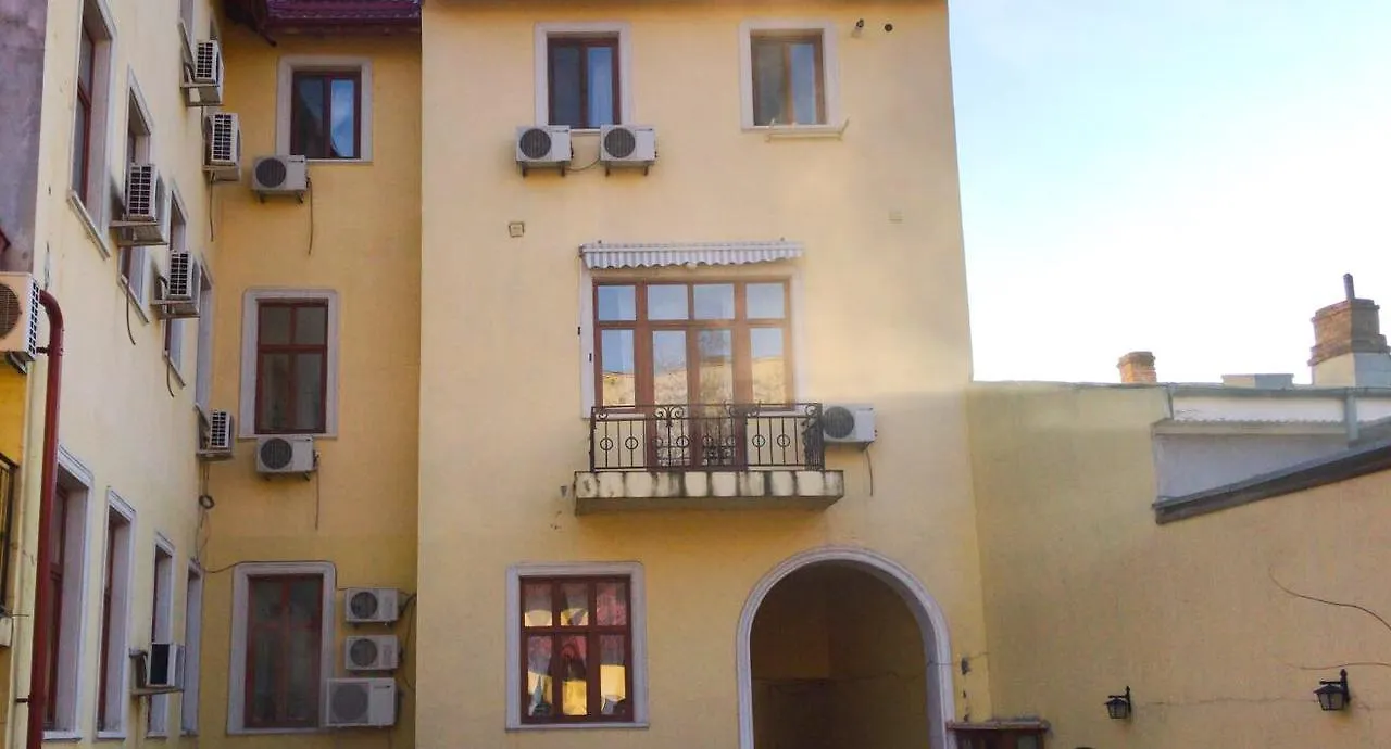 Cozy Flat In Villa Near Old Town Boekarest 0*,